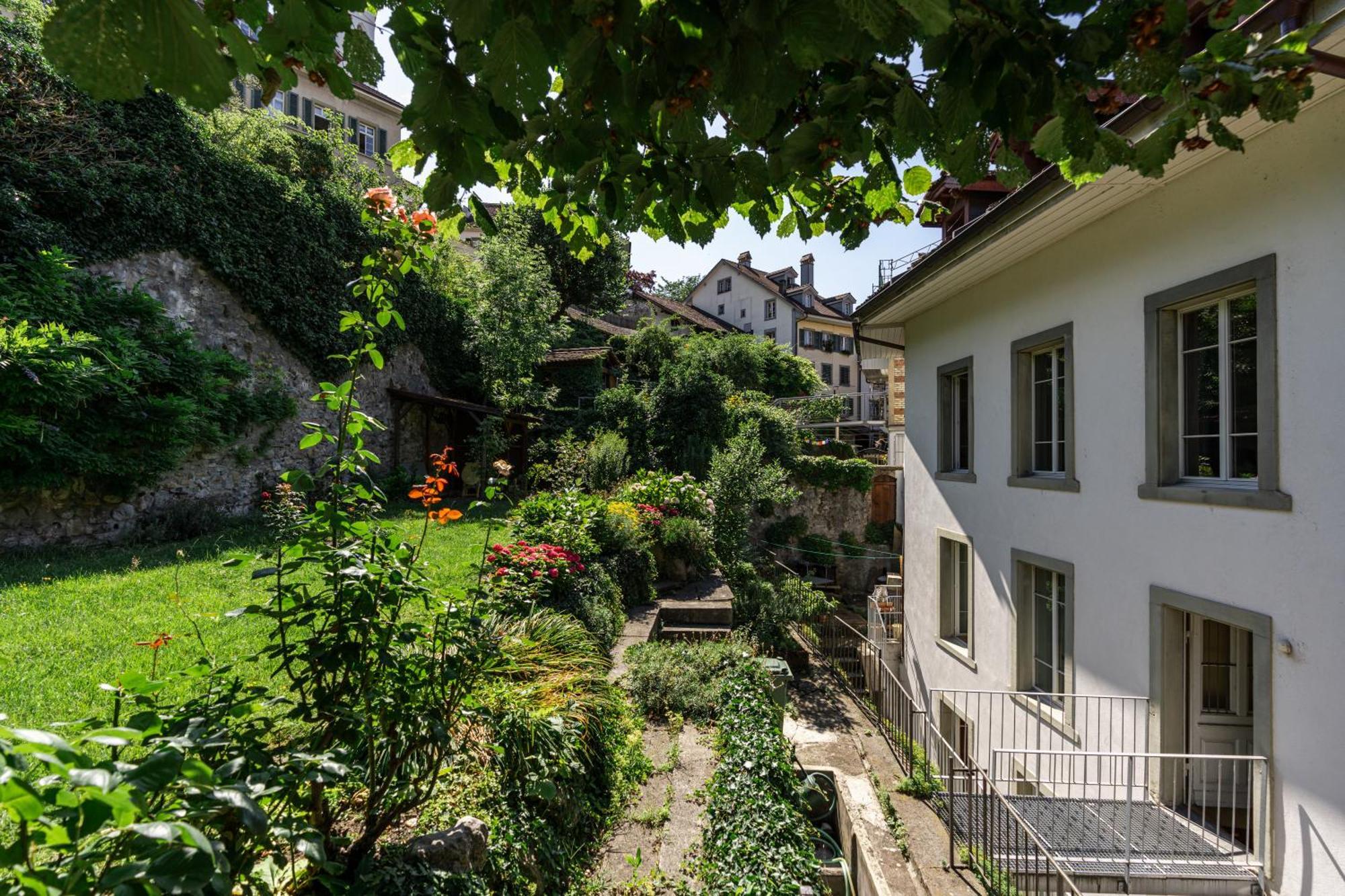 Historische Wohnung Im Herzen Der Thuner Altstadt Eksteriør bilde