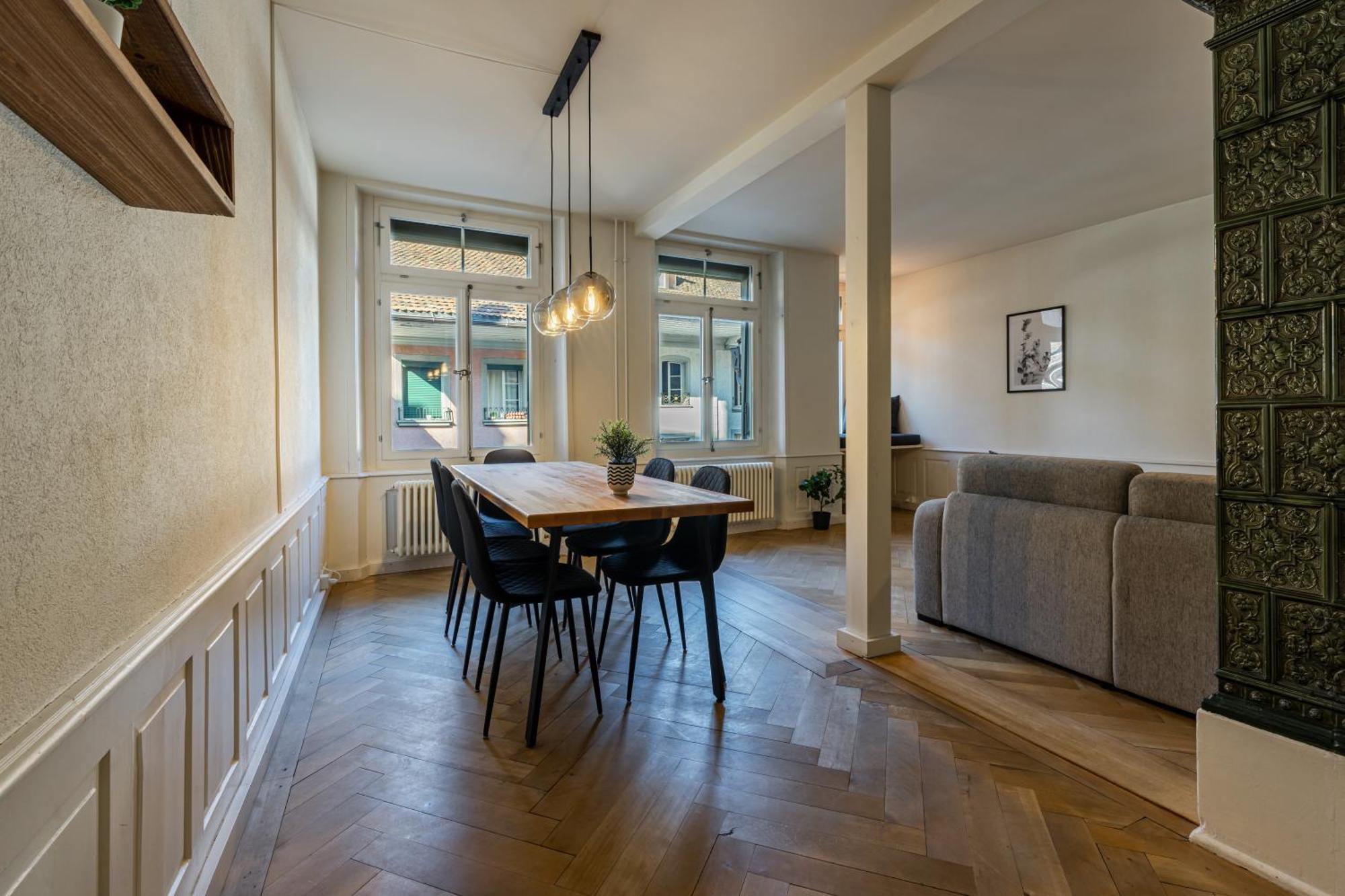 Historische Wohnung Im Herzen Der Thuner Altstadt Eksteriør bilde
